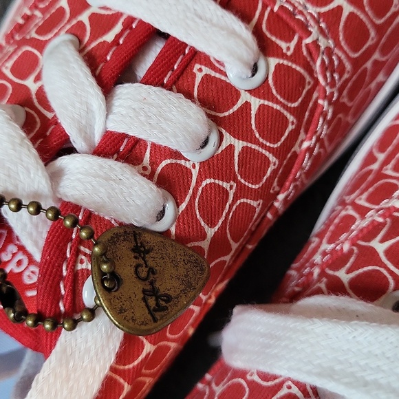 RARE! NEW! Taylor Swift In Collaboration with Keds! Glasses Keds! Size 8.5! - Picture 2 of 10